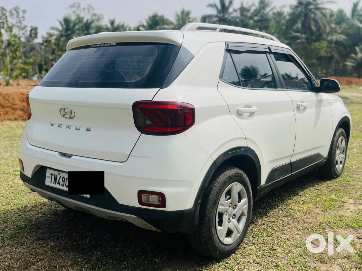 Hyundai Venue 2018 Petrol Manual