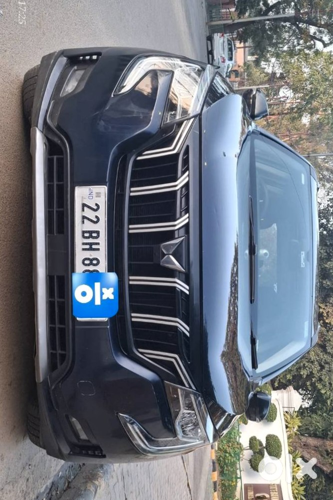 2023 Mahindra Xuv700 Cng Automatic