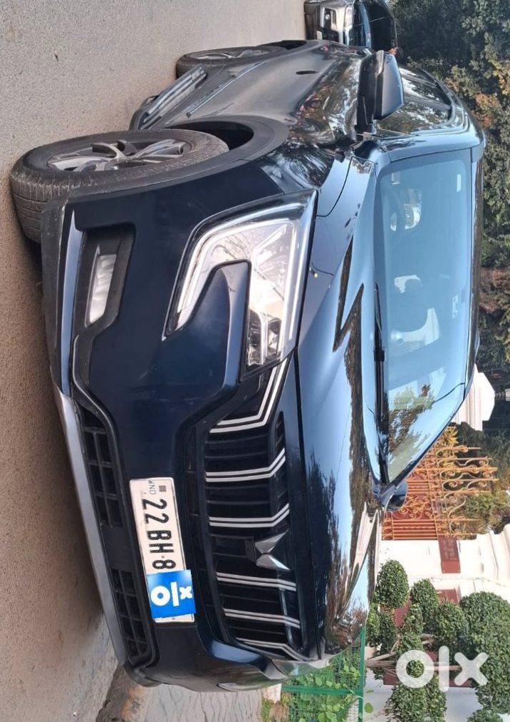 2023 Mahindra Xuv700 Cng Automatic