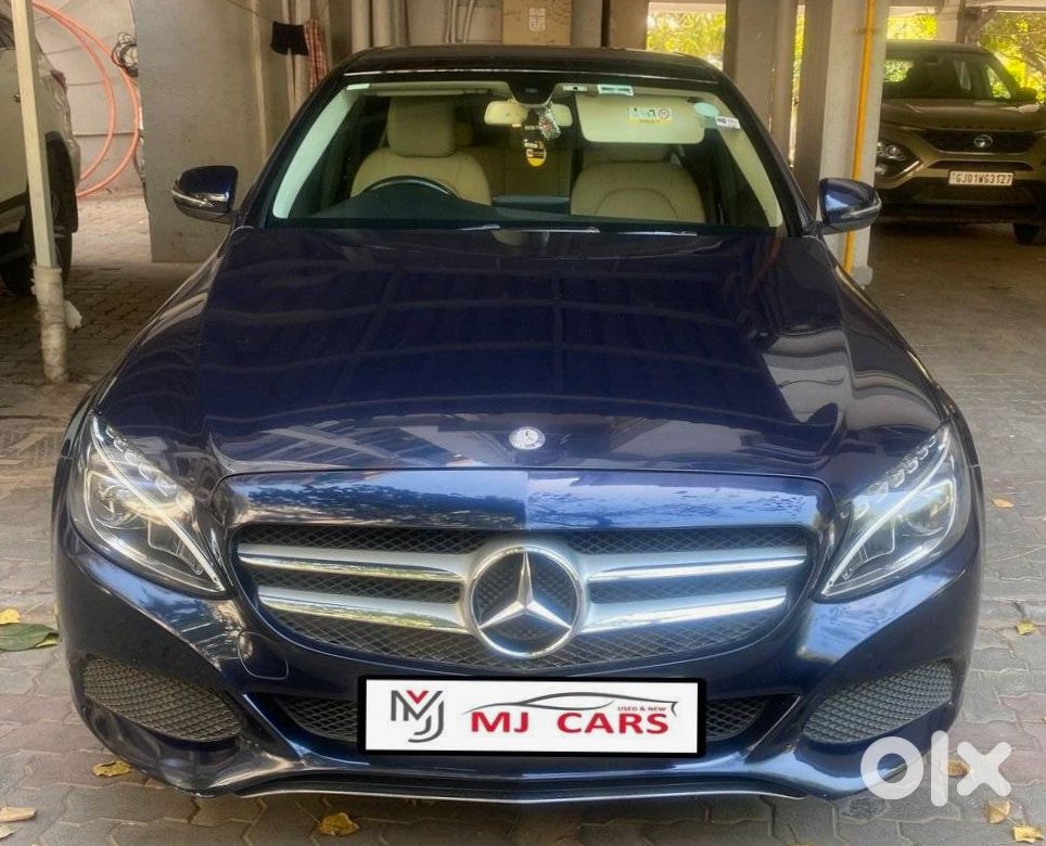 Mercedes-benz C-class 2019 Luxury Sedan