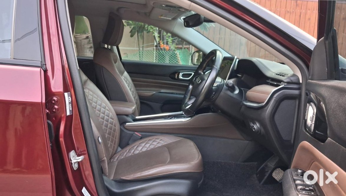 2025 Jeep Meridian Cng Manual Fresh Registration