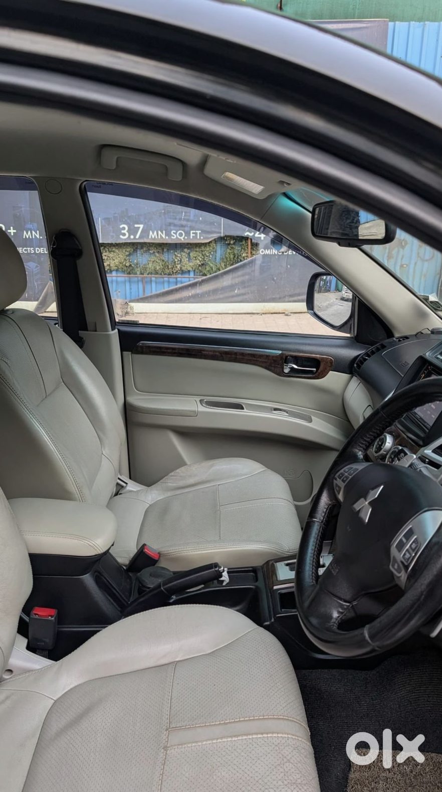 2015 Mitsubishi Pajero Sport