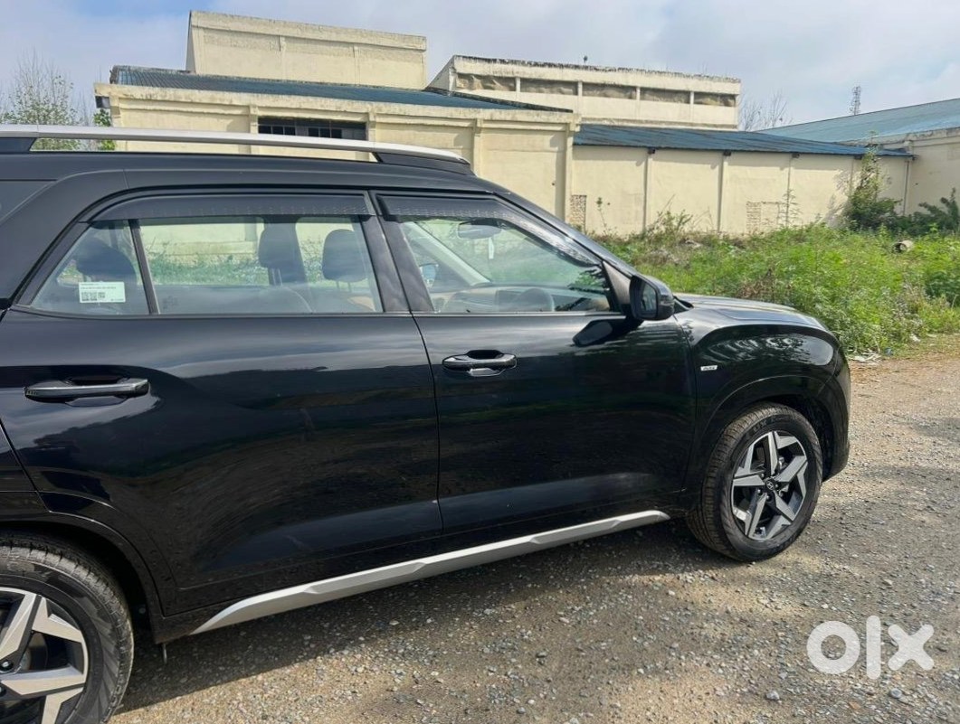 2023 Hyundai Alcazar - Premium Suv