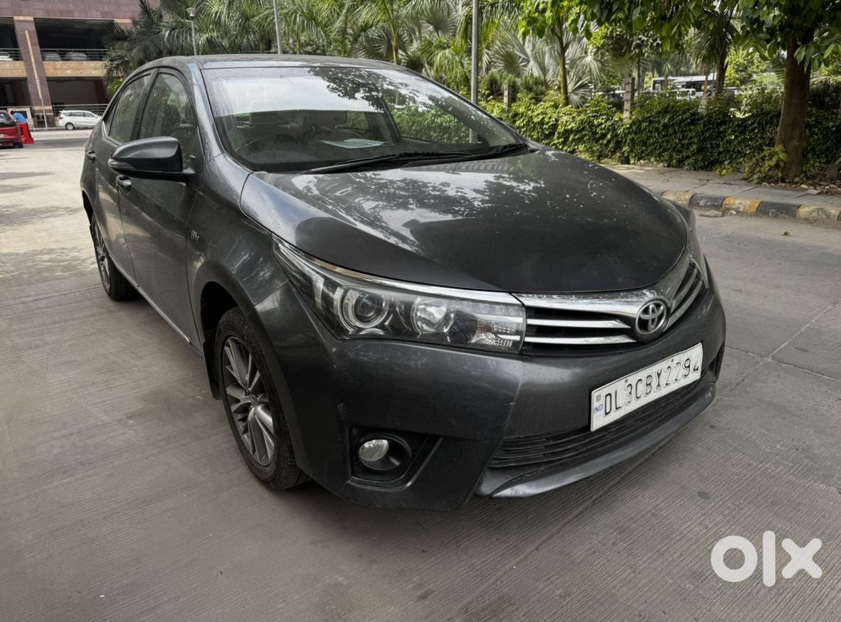 Toyota Corolla Altis Cng Automatic 2011 - Excellent Mileage