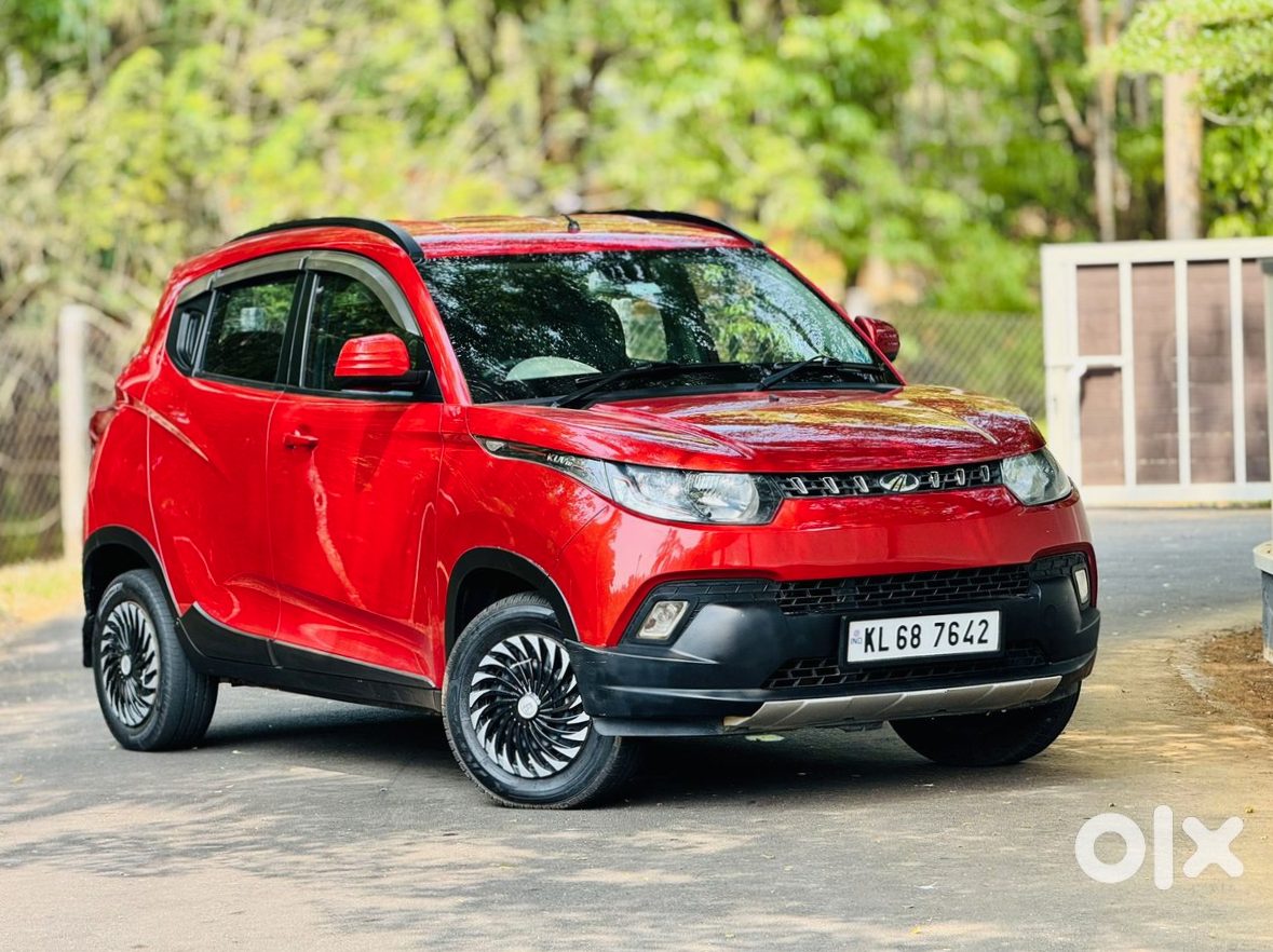 Mahindra Kuv 100 2017