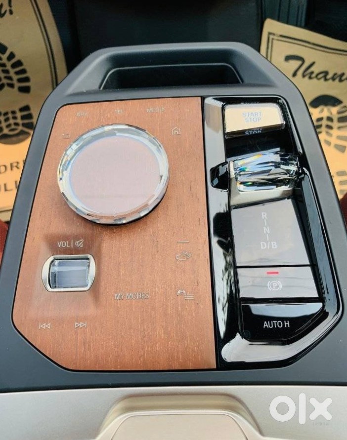 Bmw Ix 2025 — New Car