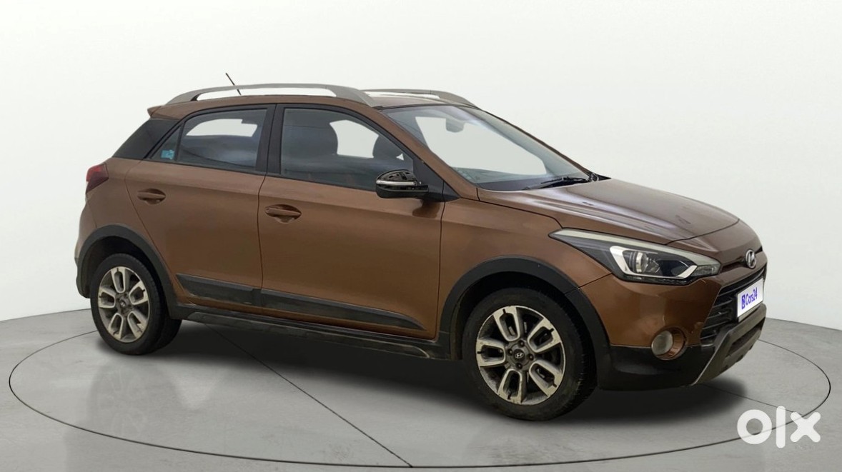 Urgent - 2018 Hyundai I20 Active Petrol
