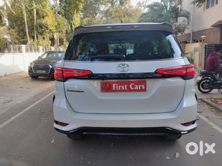 Toyota Fortuner Legender 2015