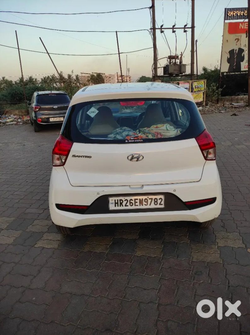 Hyundai Santro Cheap Family Car
