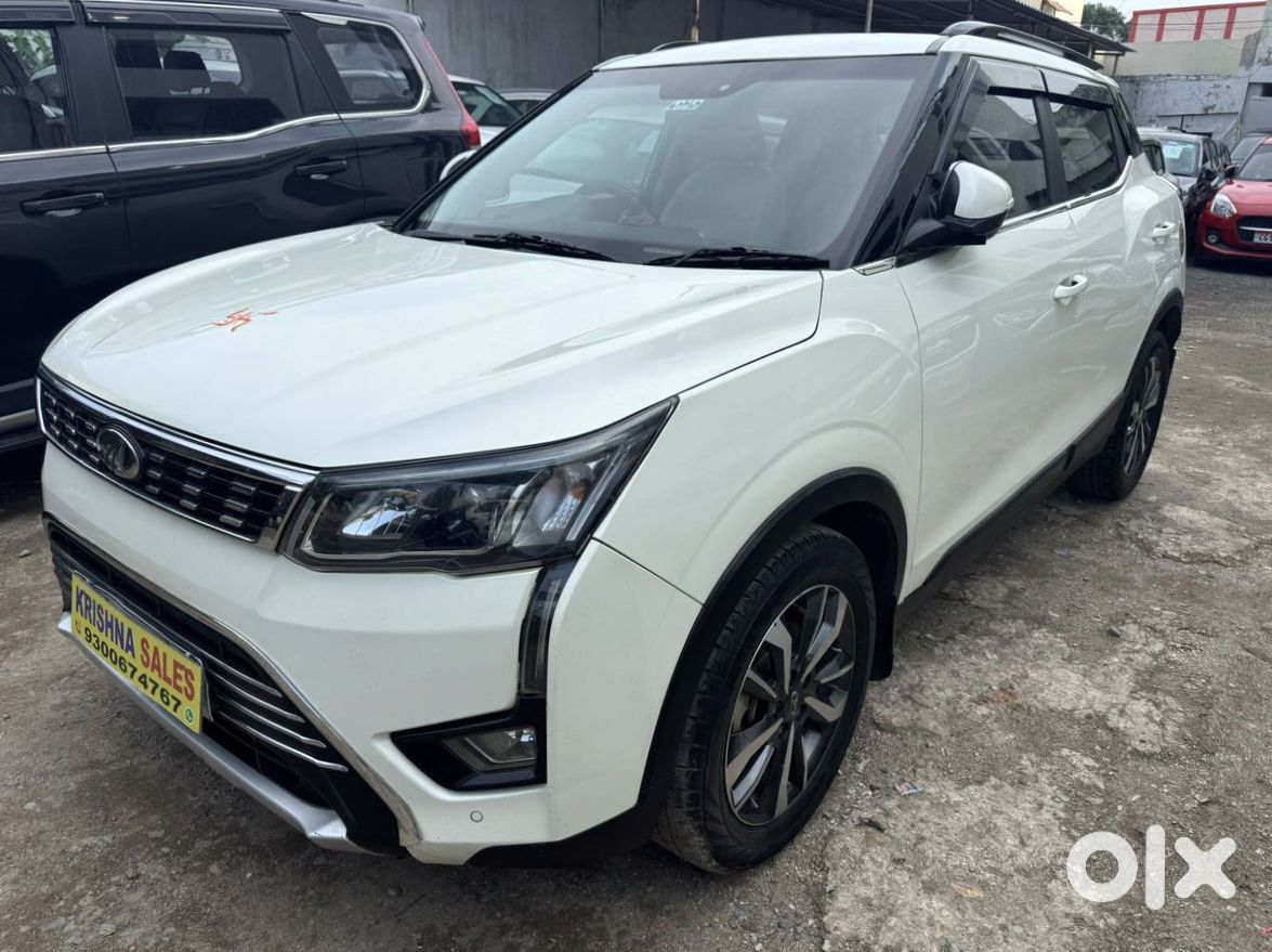 Urgent: 2019 Mahindra Xuv300 Automatic