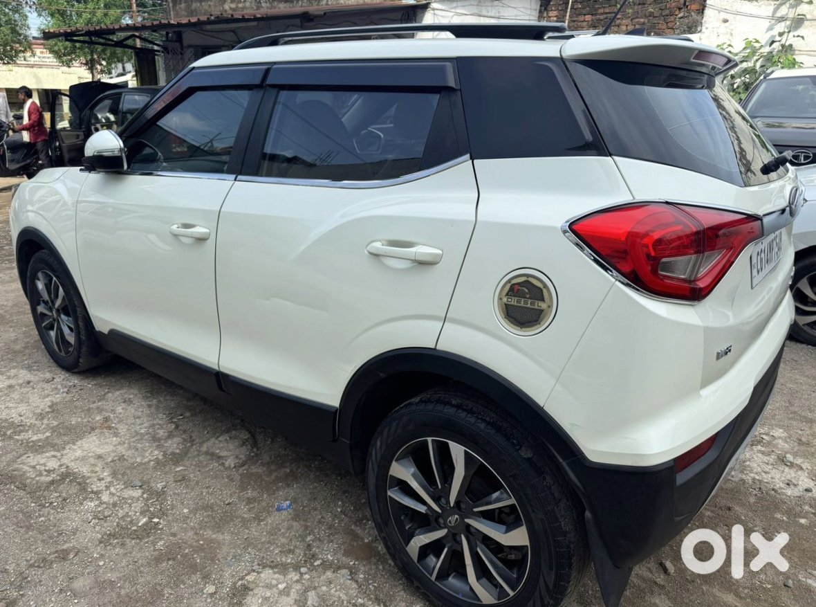 Urgent: 2019 Mahindra Xuv300 Automatic