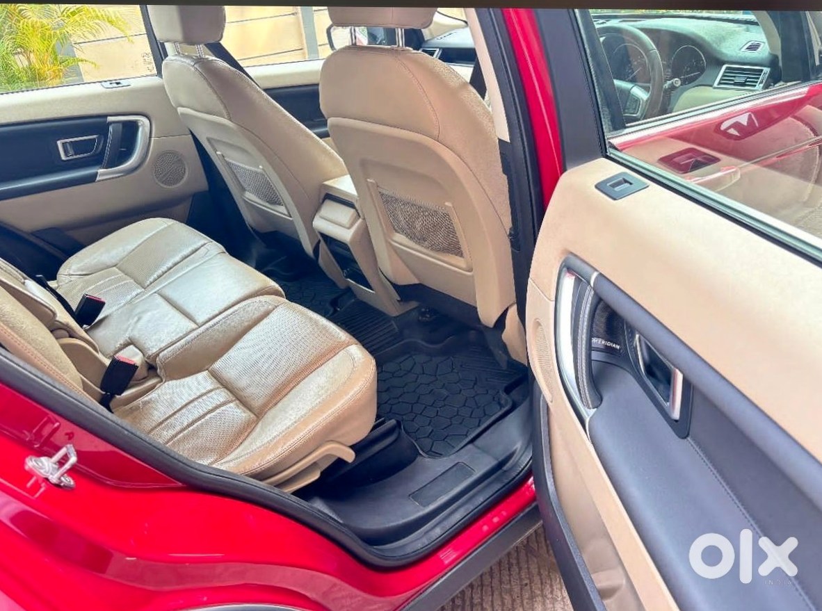 Land Rover Discovery Sport 2021