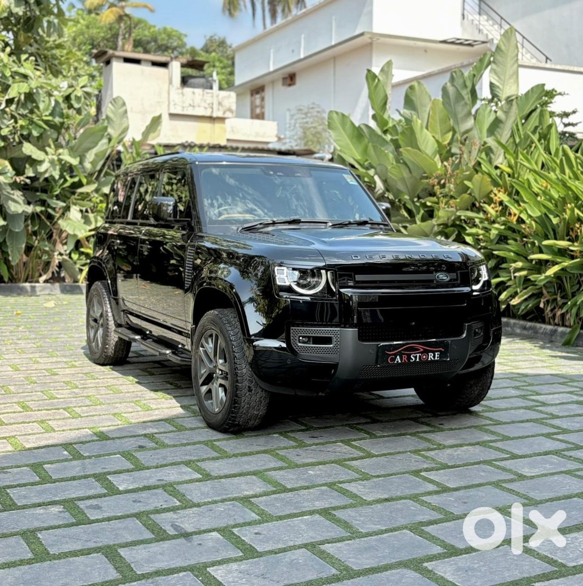 Land Rover Defender 2024 - Premium Suv