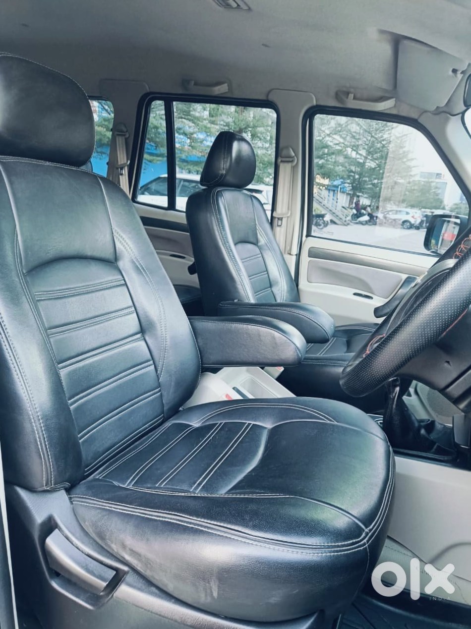 2022 Mahindra Scorpio - Low Km