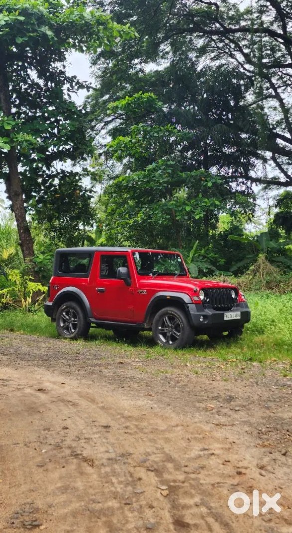 2022 Mahindra Thar.e - Petrol Manual