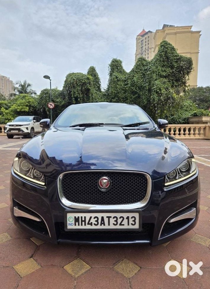 शानदार जैगुआर एक्सएफ सीएनजी