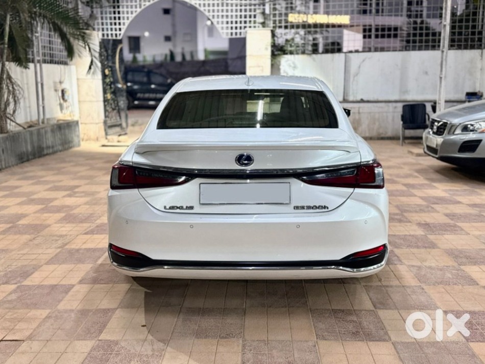 Lexus Es 2024 Diesel Automatic Premium