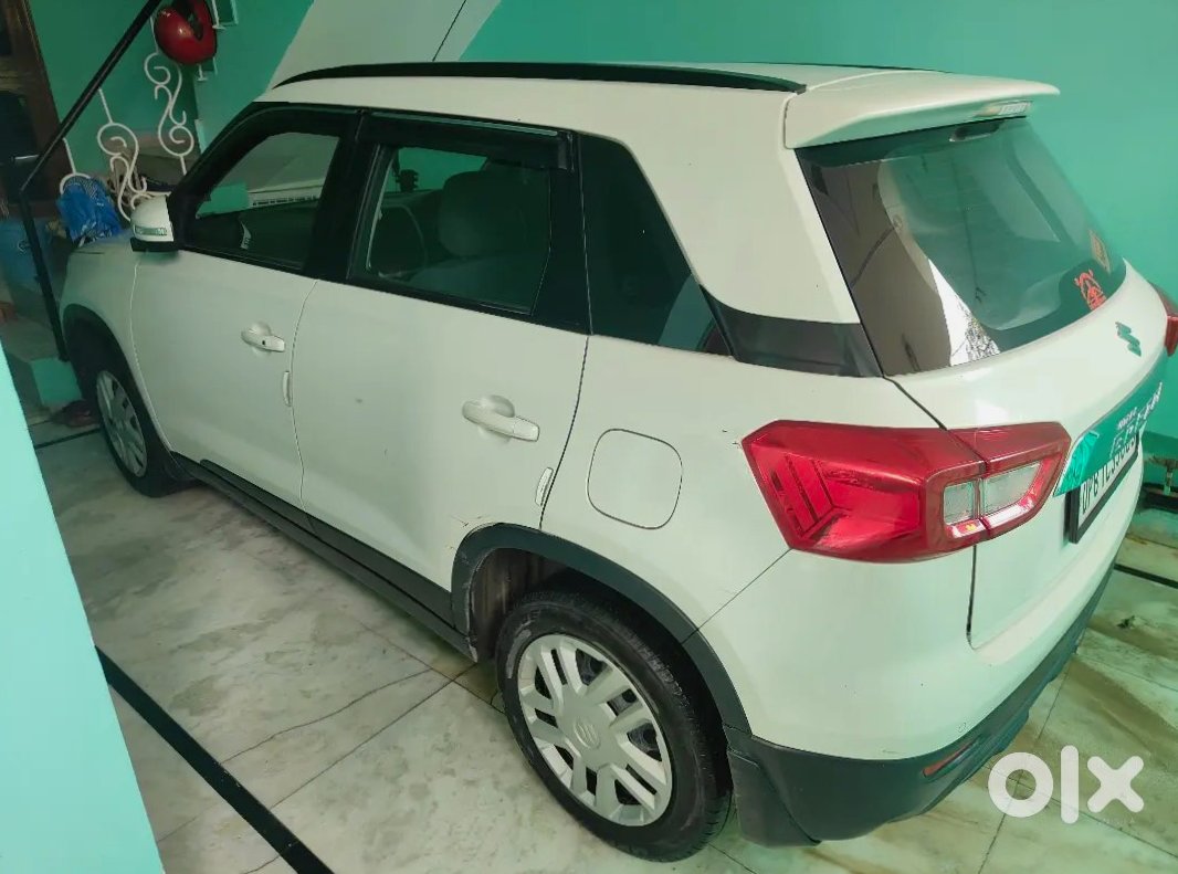 Vitara Brezza 2010 Petrol Manual