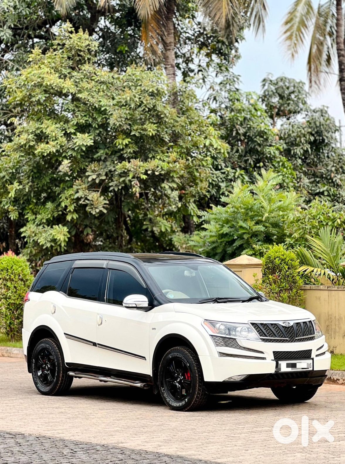 2016 Mahindra Xuv500 - Going Abroad