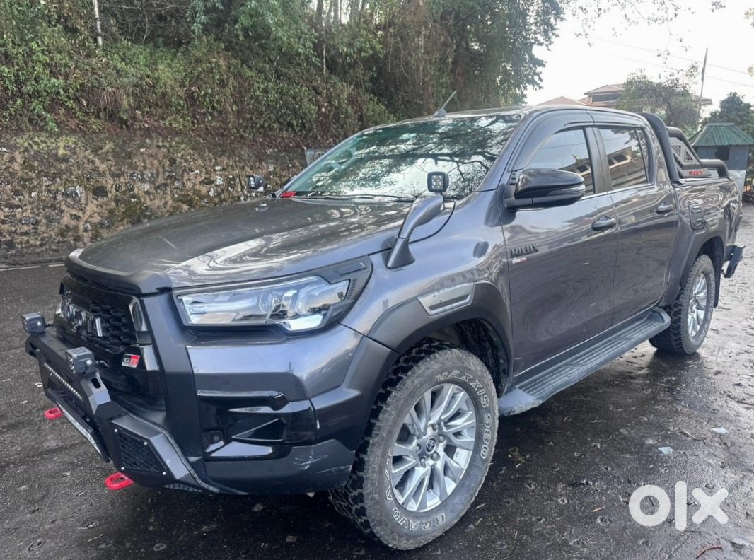 Toyota Hilux 2024 - Brand New Condition First Owner