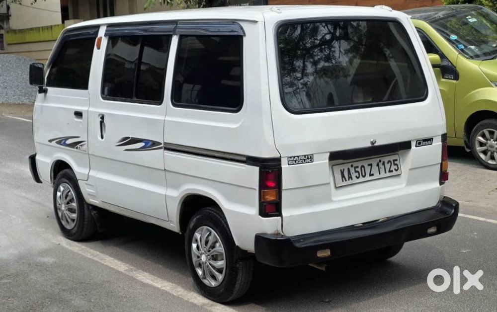 Maruti Suzuki Omni 2010 - Budget Car