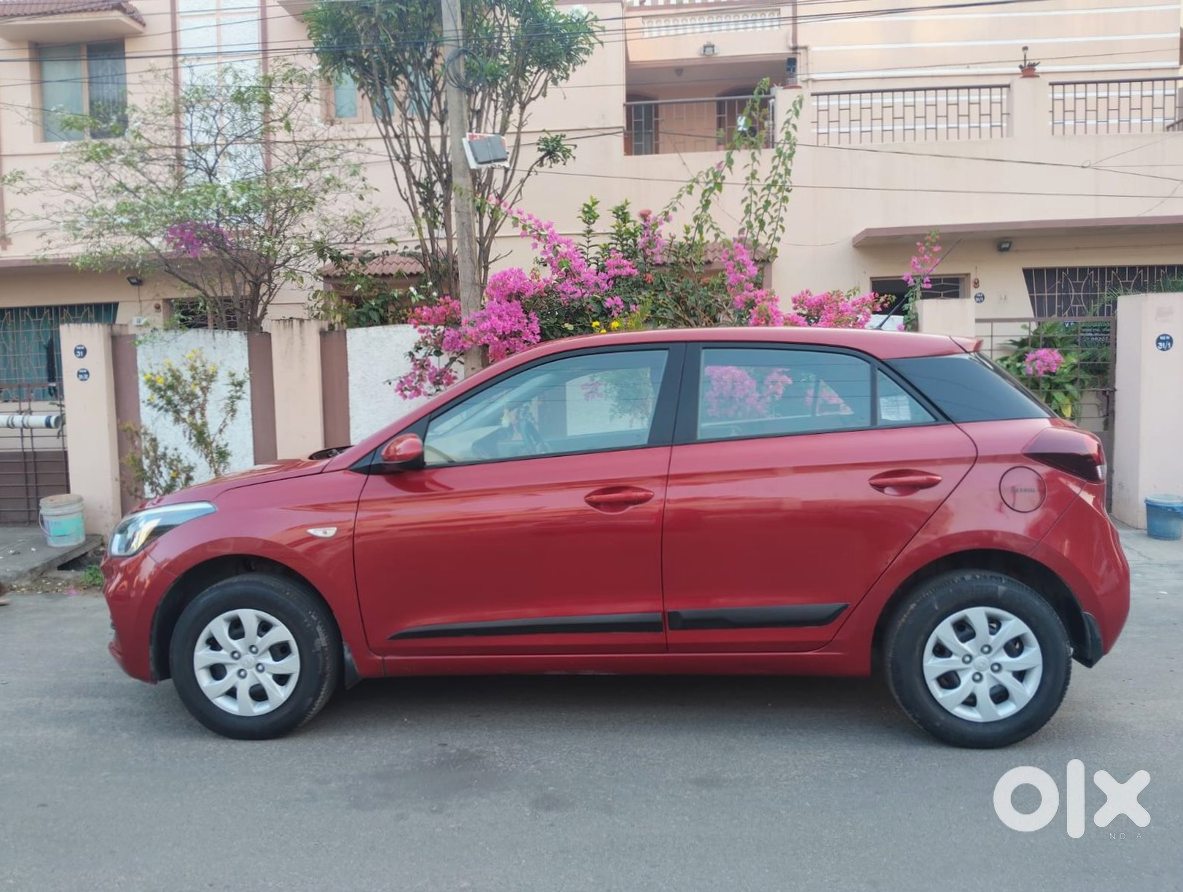 Selling Hyundai I20 2023 Automatic