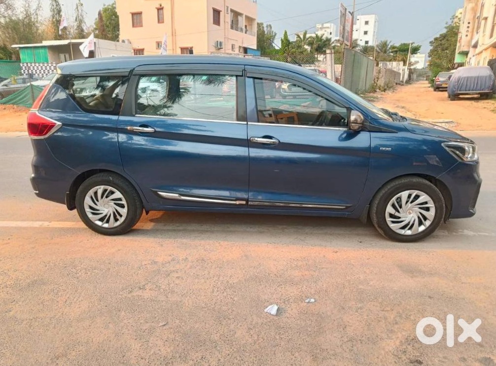 Ertiga 7 Seater Family Car