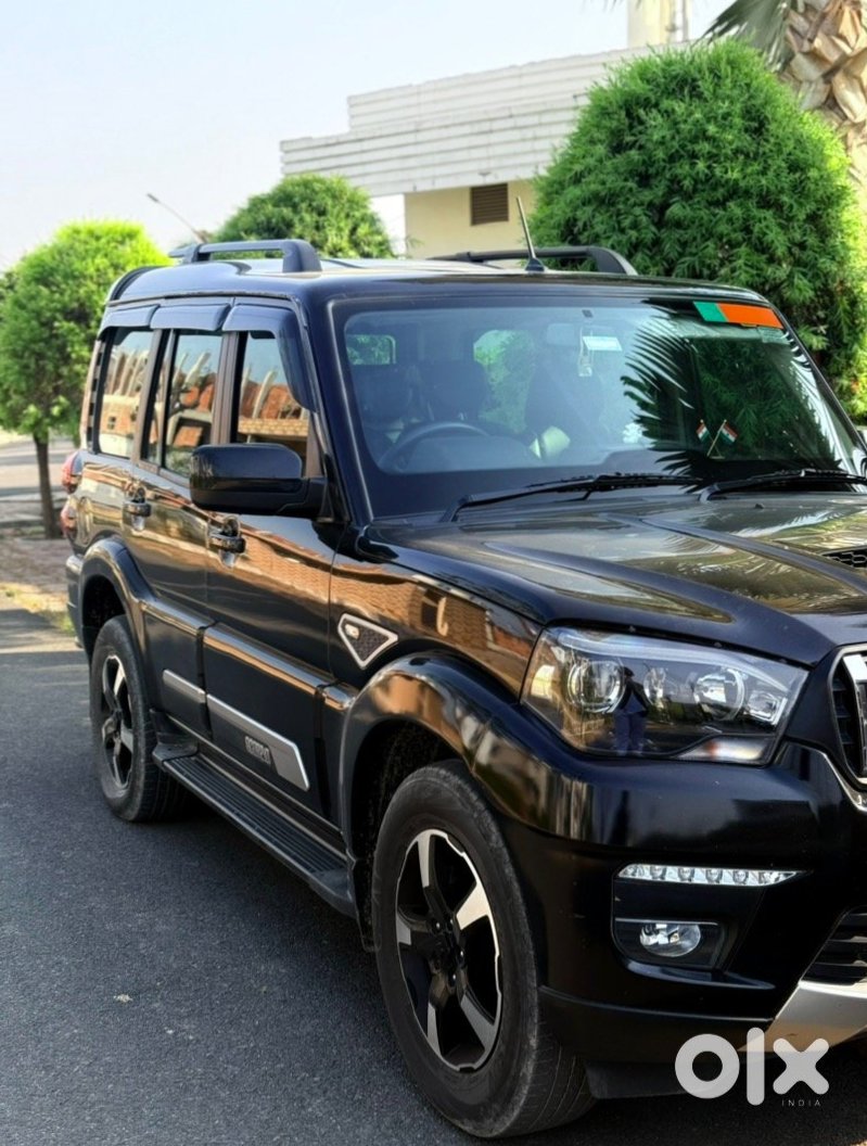 Mahindra Scorpio Classic 2010