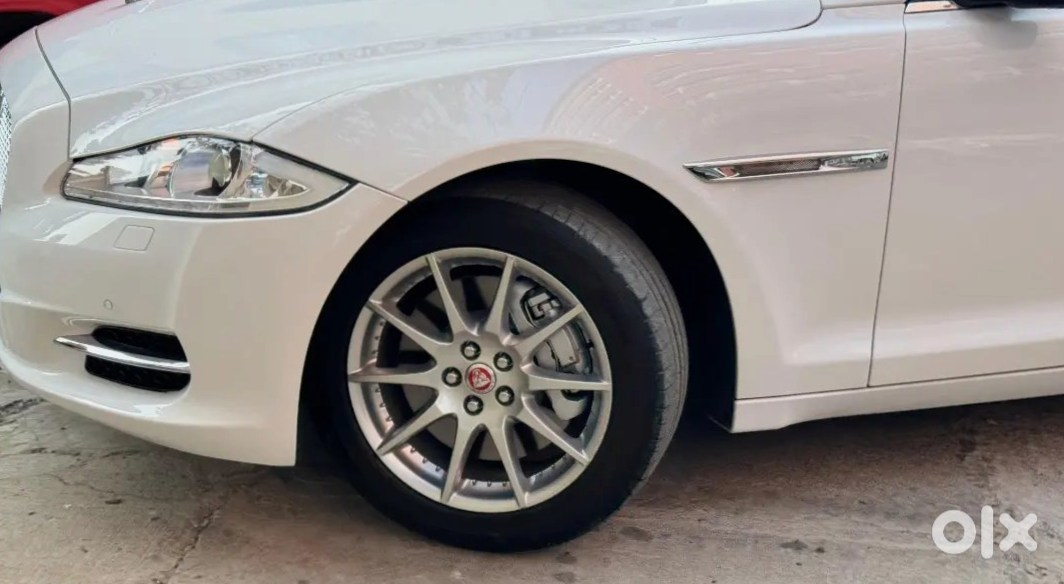 2019 Jaguar Xj Diesel Manual