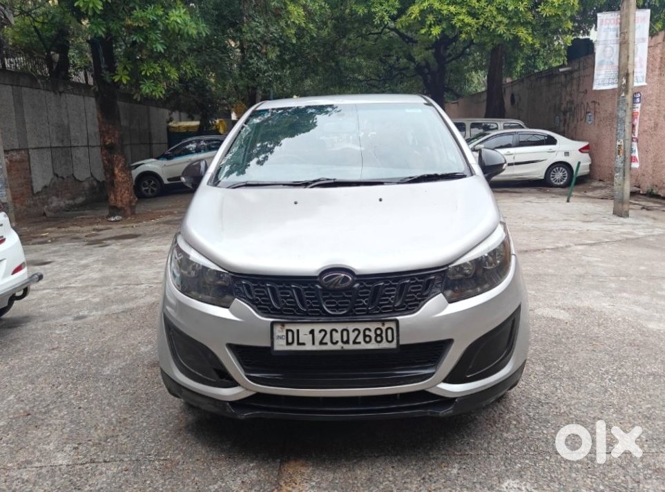 Mahindra Marazzo - Family Mpv