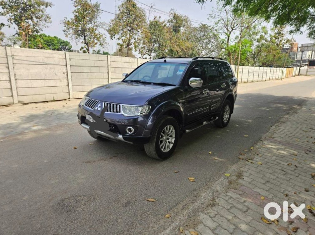 Urgent - 2012 Mitsubishi Pajero