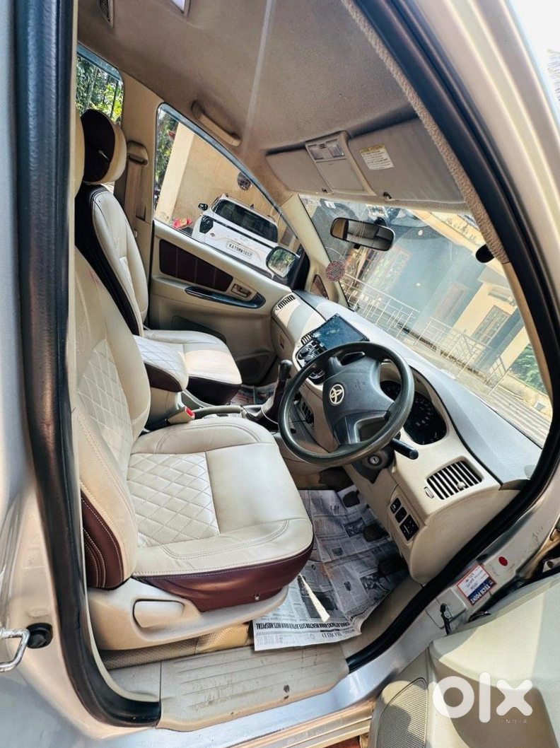 Innova 2016 Automatic - Shifting City