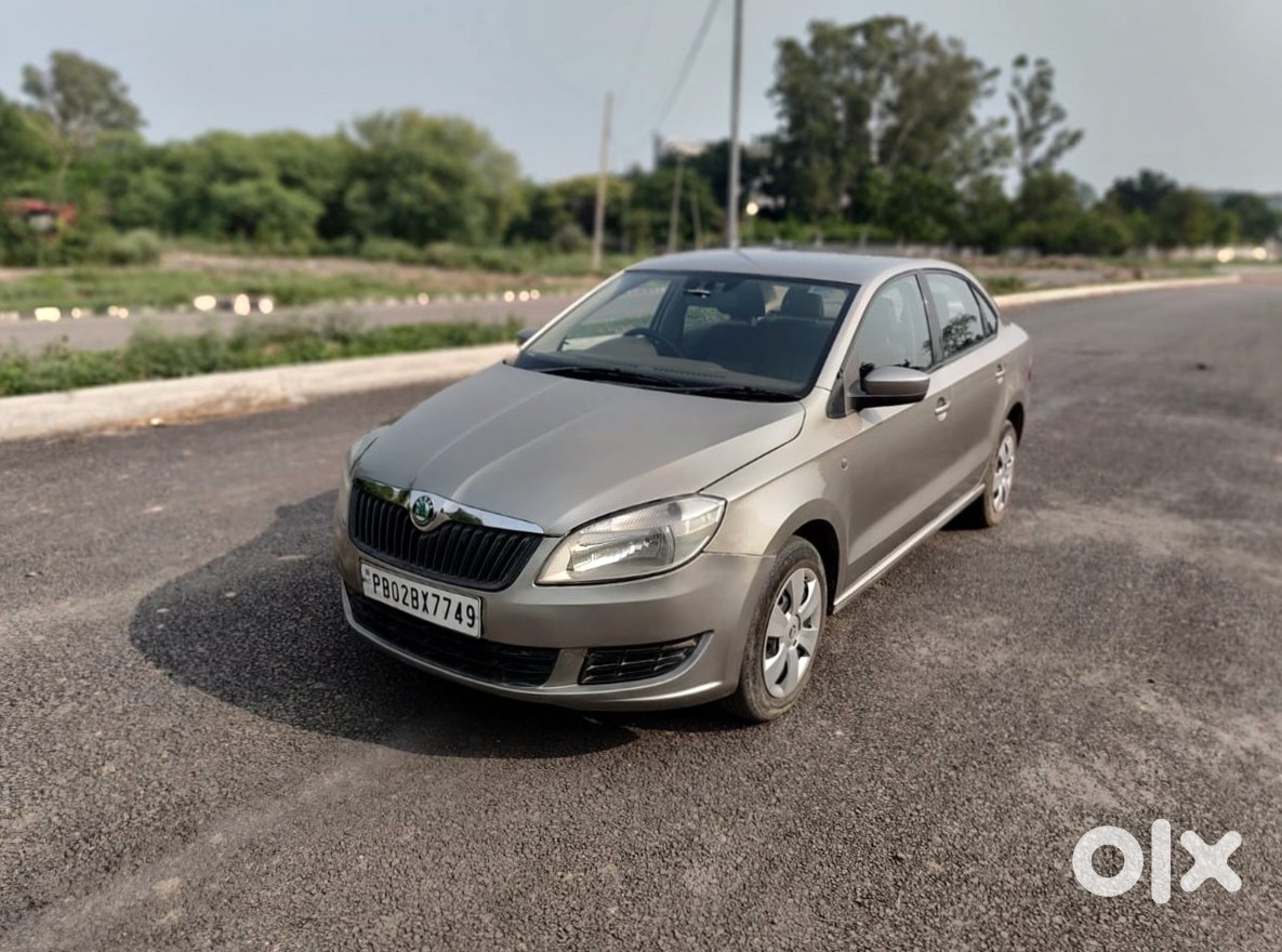 Skoda Rapid Petrol Automatic