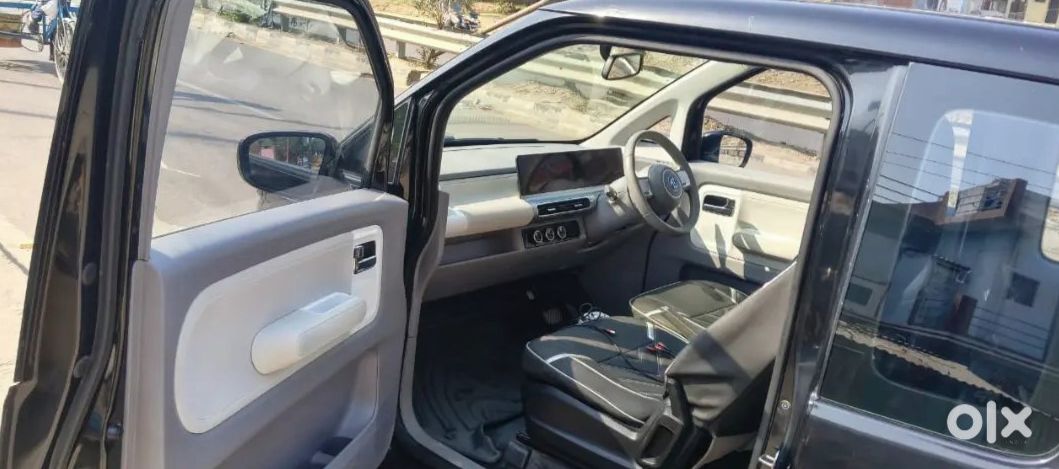 Mg Comet Ev Just Buy