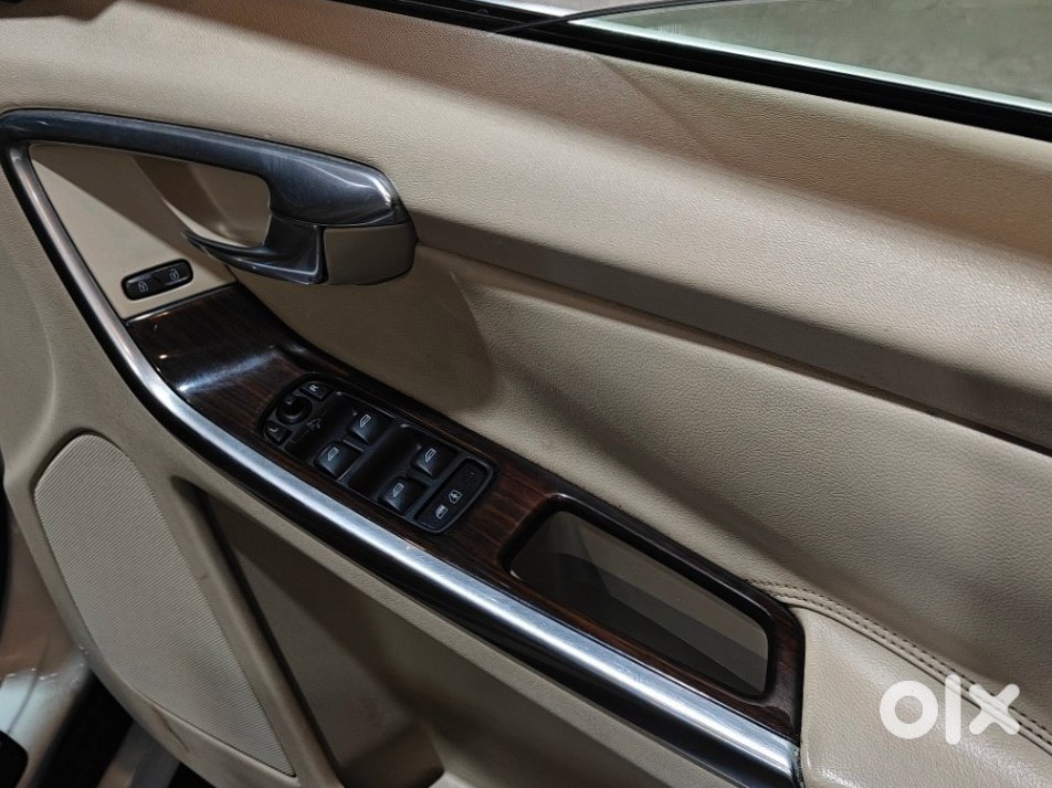 2019 Volvo Xc60 - Premium Suv