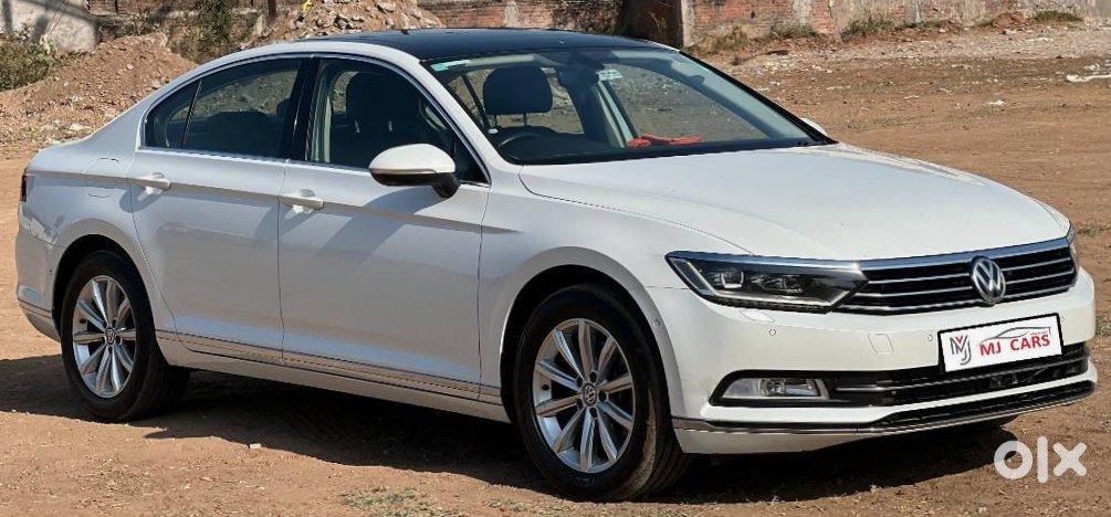 Electric Volkswagen Passat 2016