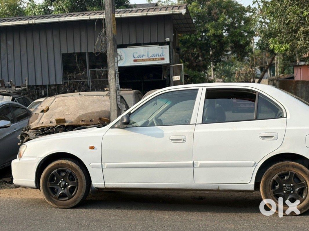 2011 Hyundai Accent Budget Car