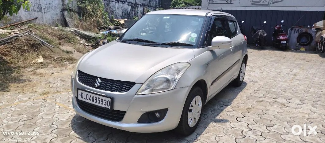 Maruti Swift 2022 Automatic Petrol