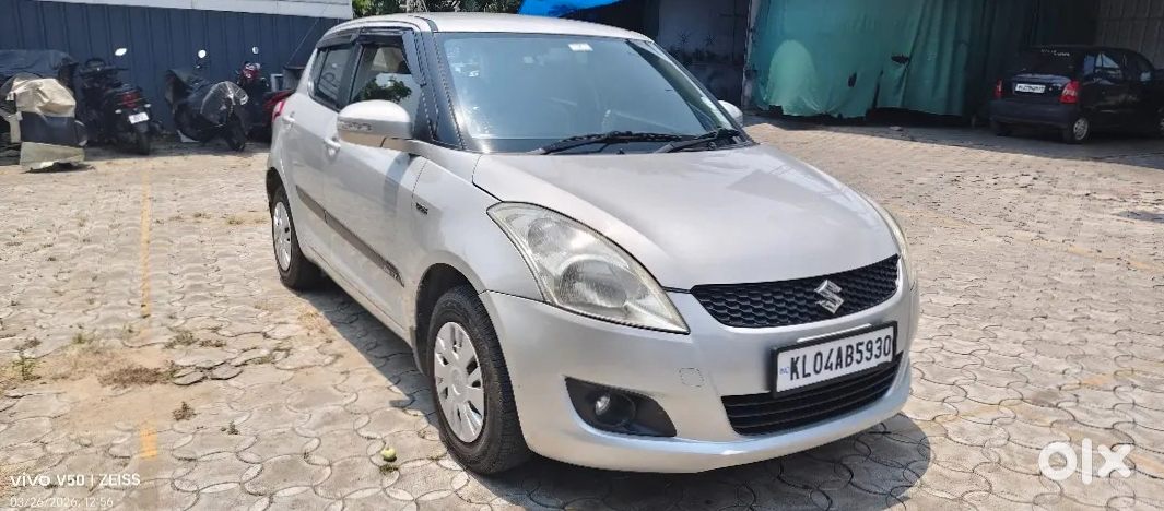 Maruti Swift 2022 Automatic Petrol