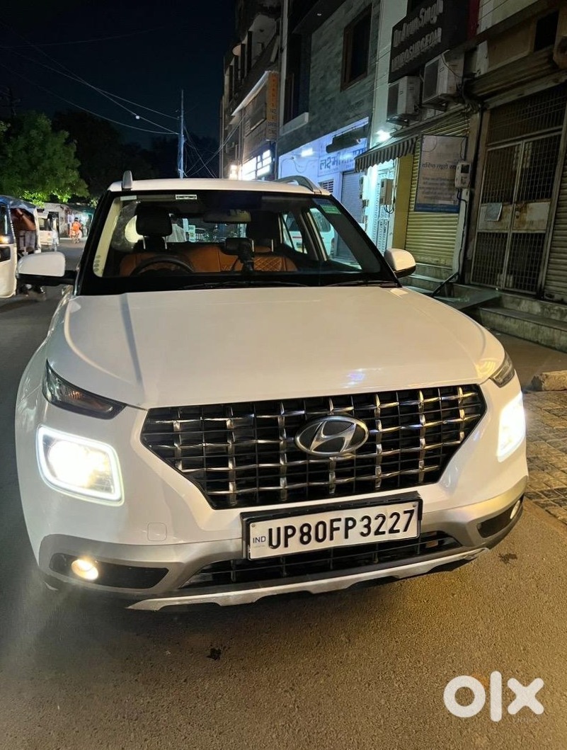 Hyundai Venue 2023 Diesel Automatic