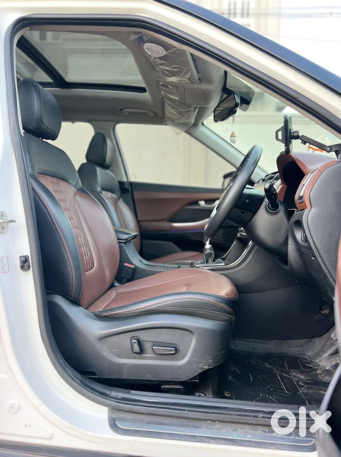 Hyundai Alcazar 2025 - Almost New