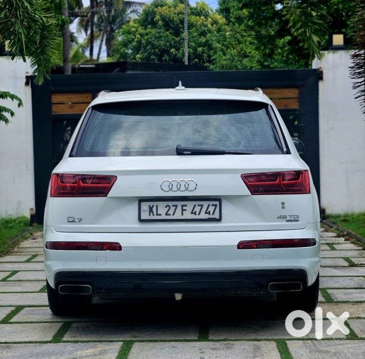Audi Q7 Diesel | Premium Suv