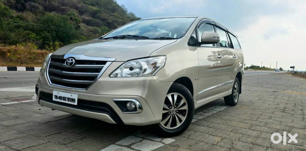 2010 Toyota Innova - Family Car