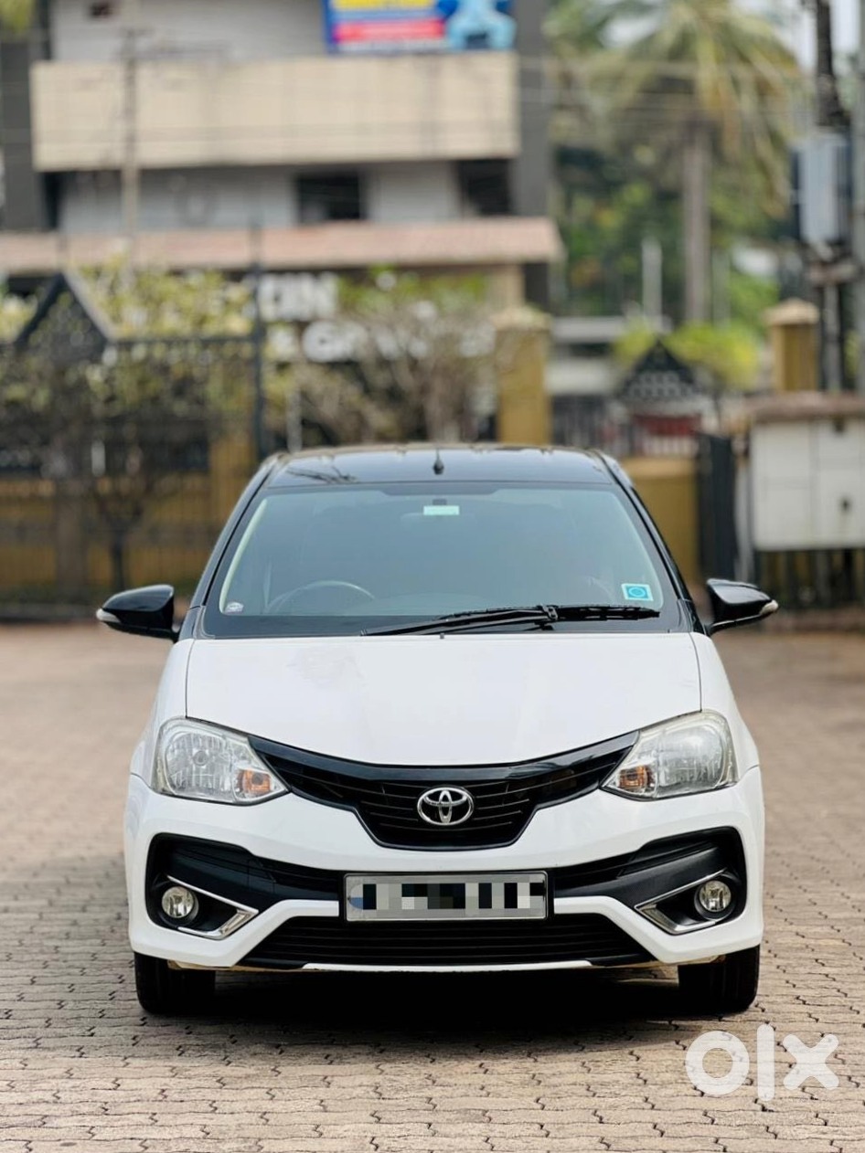 Toyota Etios Liva 2016