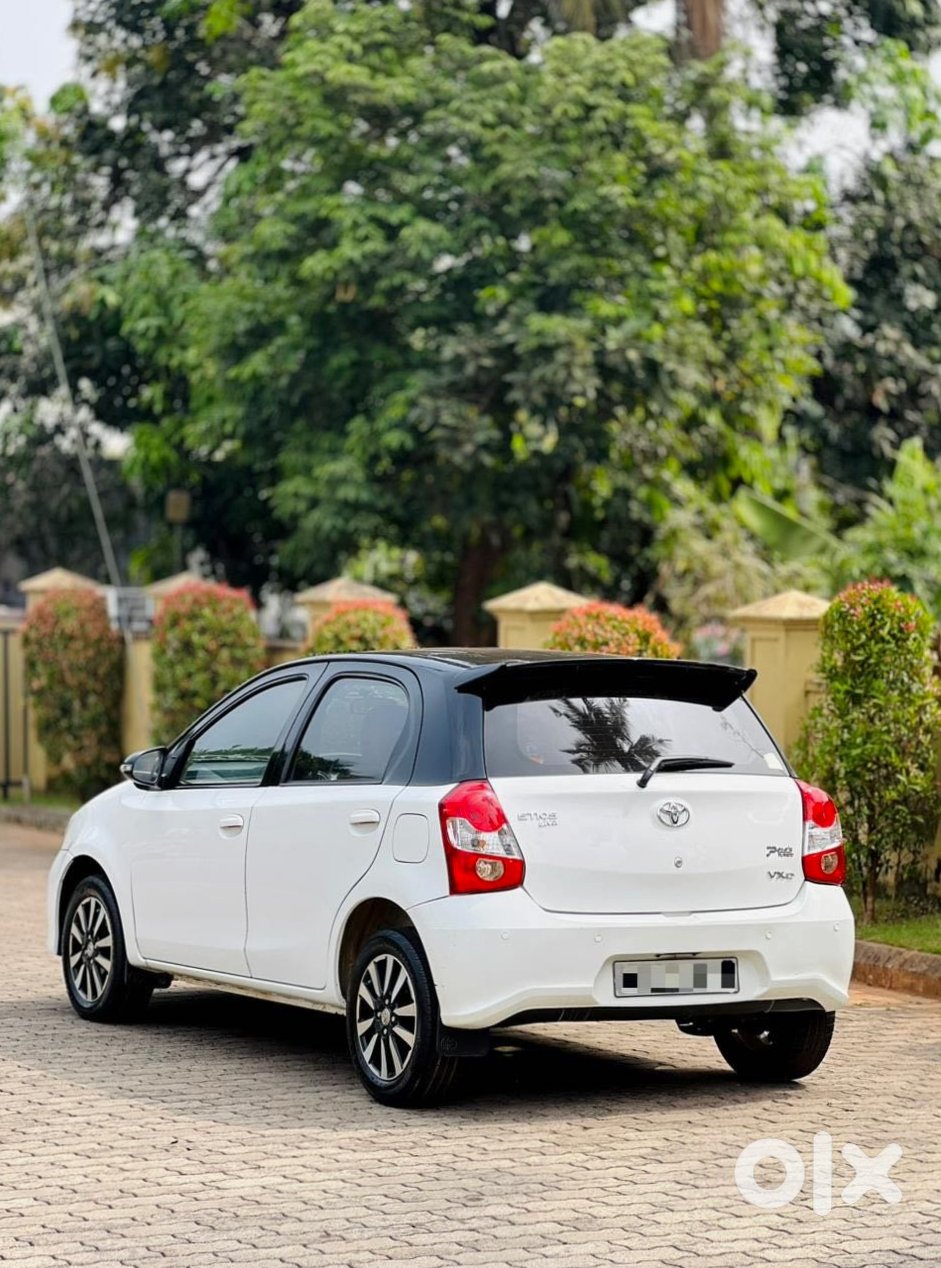 Toyota Etios Liva 2016