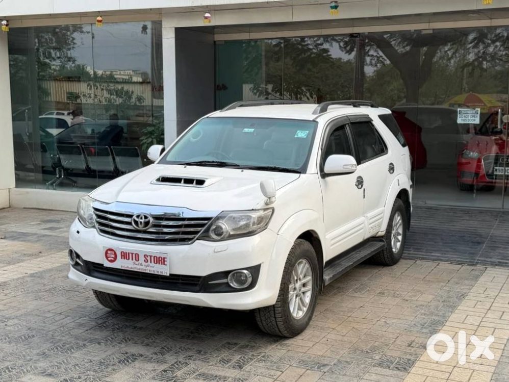 2018 Toyota Fortuner Cng Automatic