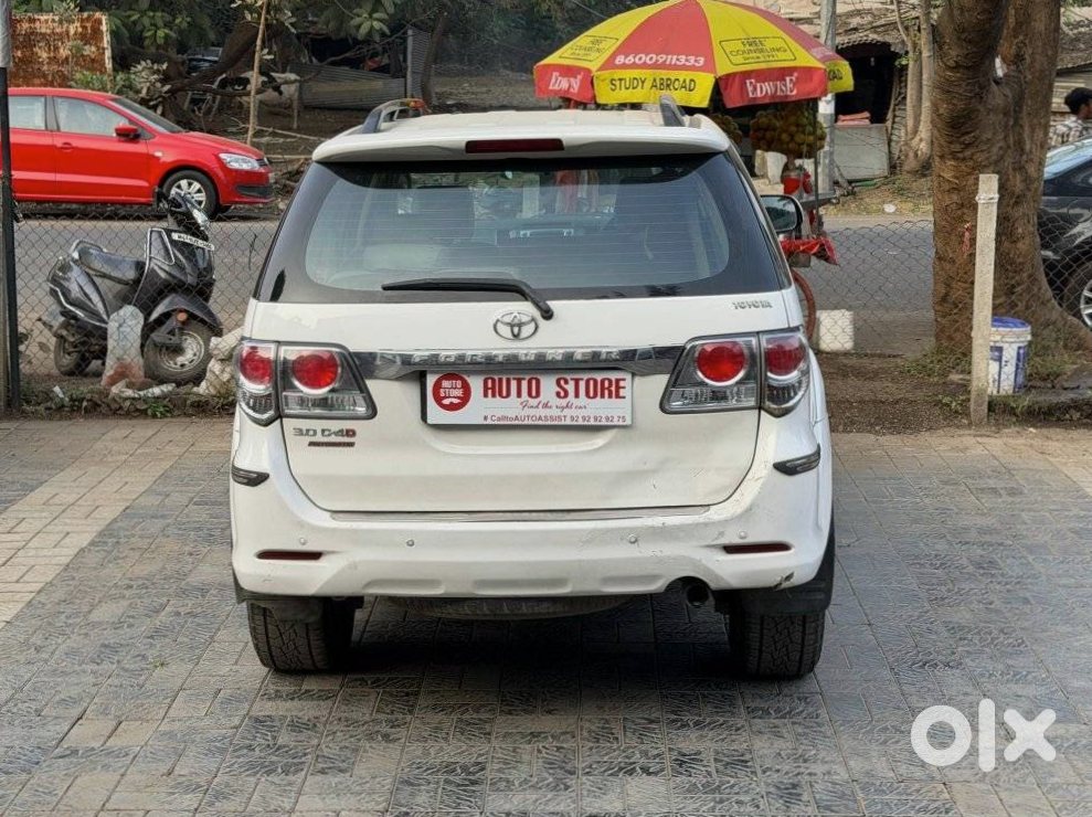 2018 Toyota Fortuner Cng Automatic