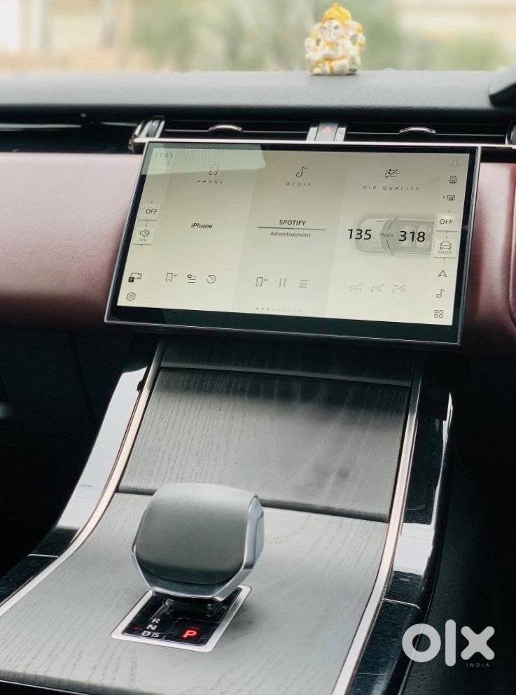 2024 Land Rover Range Rover Velar