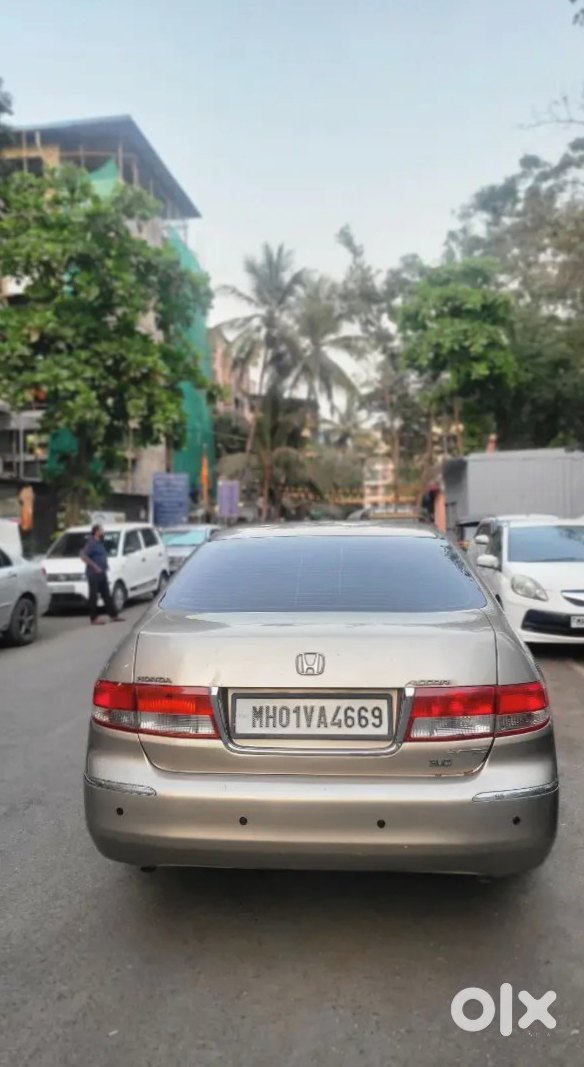 Honda Accord 2015 - Going Abroad