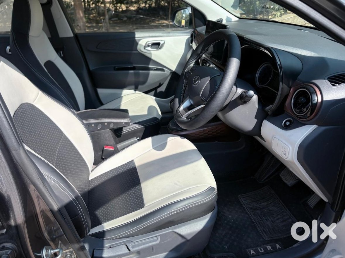 Urgent: 2017 Hyundai Aura Cng